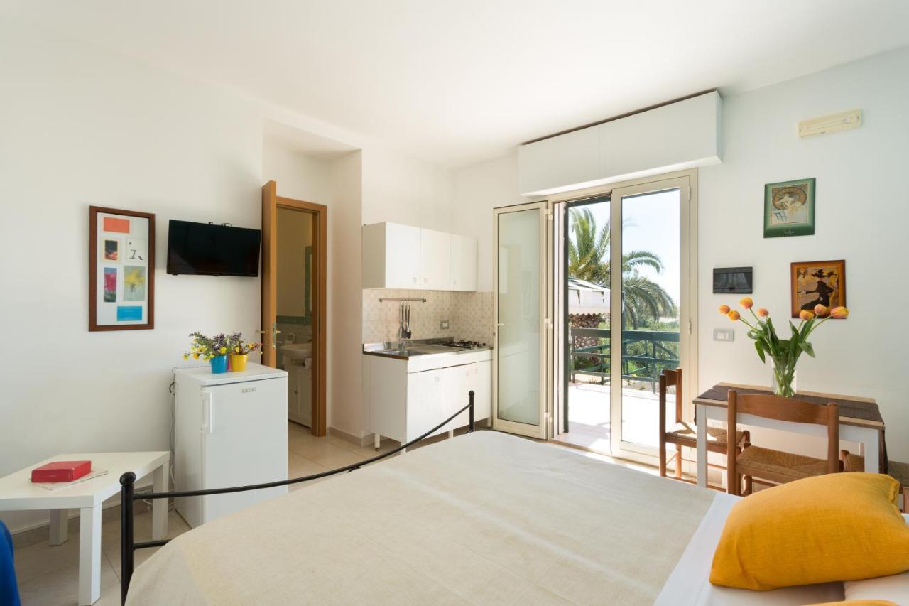 Al Ficodindia Apartment ซัมปิเอรี ภายนอก รูปภาพ