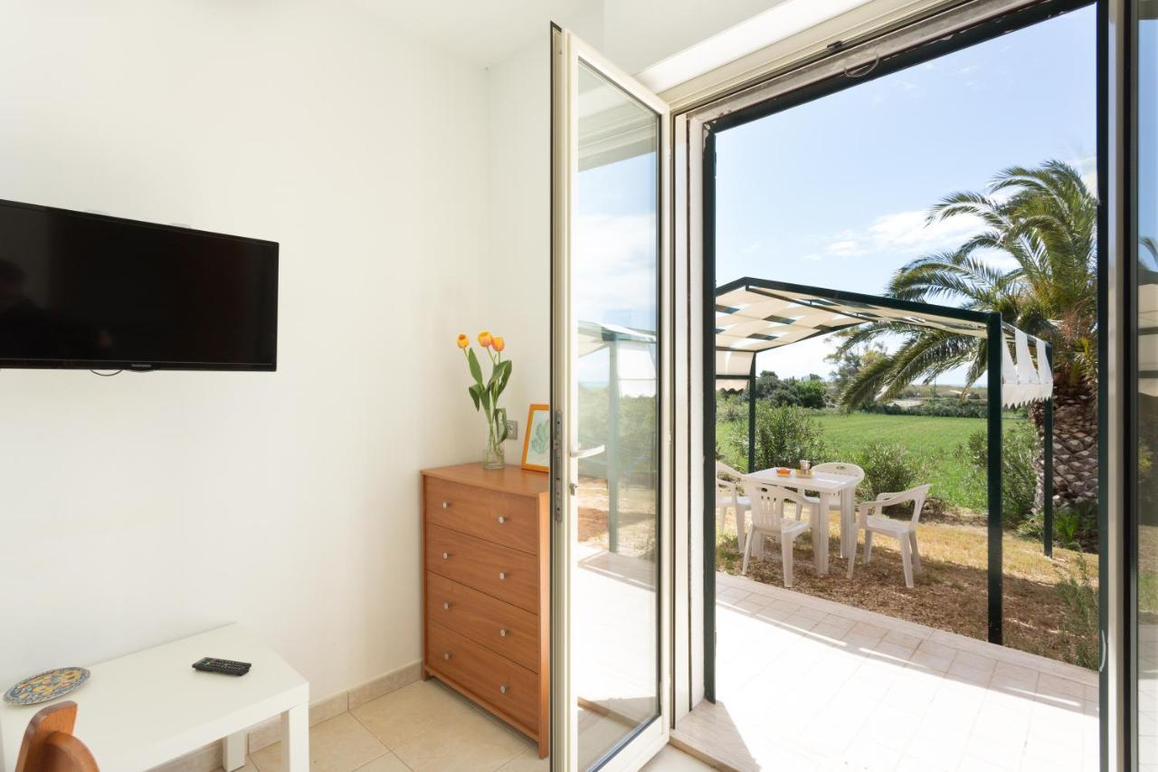Al Ficodindia Apartment ซัมปิเอรี ภายนอก รูปภาพ
