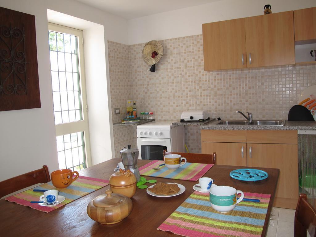 Al Ficodindia Apartment ซัมปิเอรี ภายนอก รูปภาพ